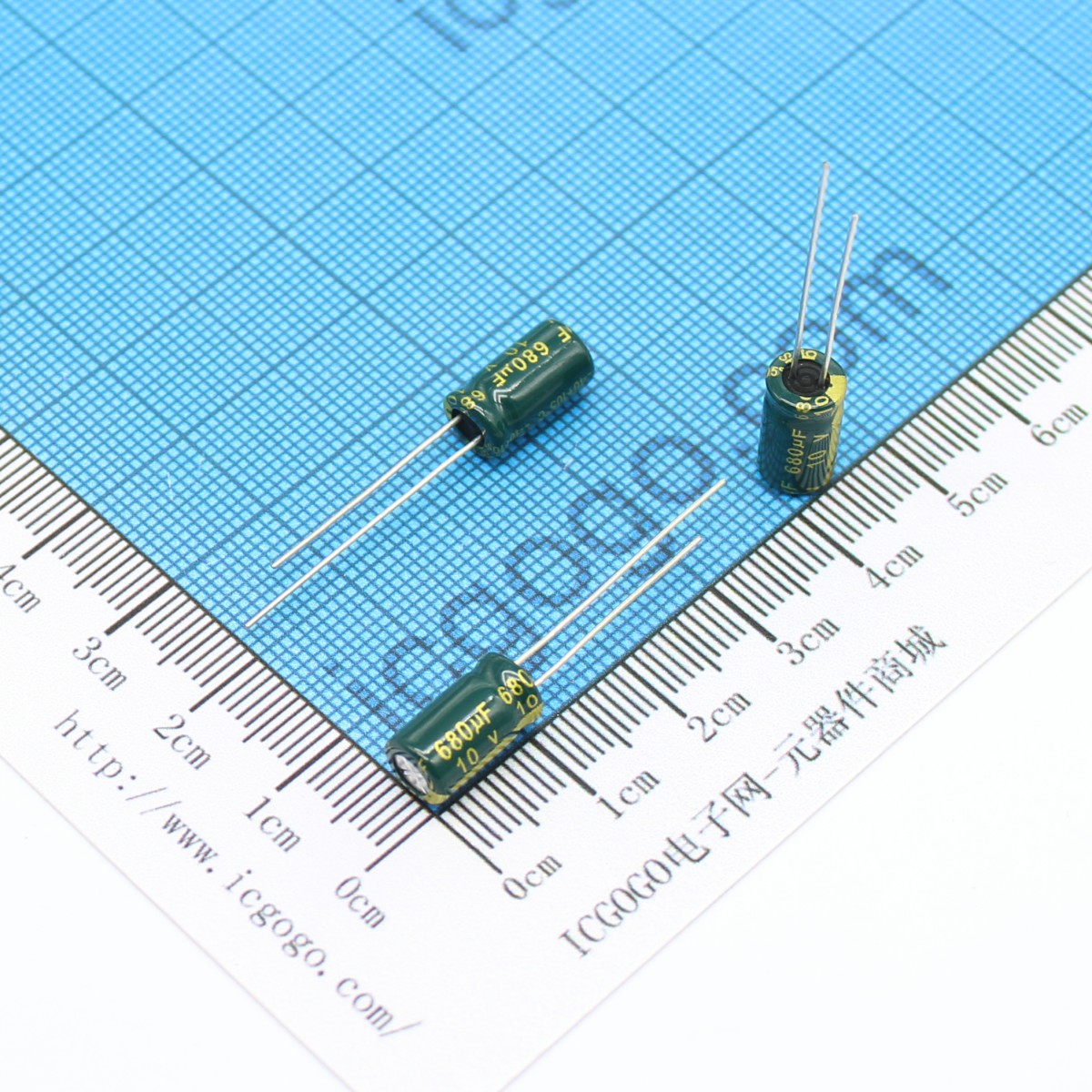 高频低阻直插电解电容 10V 680UF 6*11 ±20%